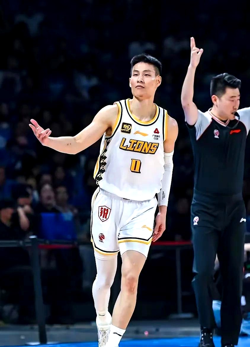 爱游戏体育平台广厦男篮冲刺阶段回应争议;志在意大利杯名次提升;引发热议;资深球员宣示担当的简单介绍